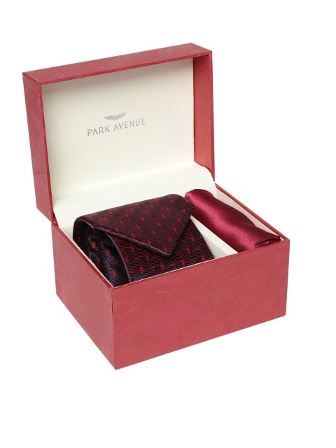 

Park Avenue Men Tie And Pocket Square Gift Set, Navy blue