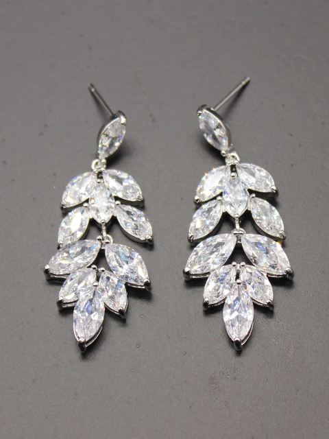 

Amavi Silver-Toned & White Leaf Shaped Drop Earrings