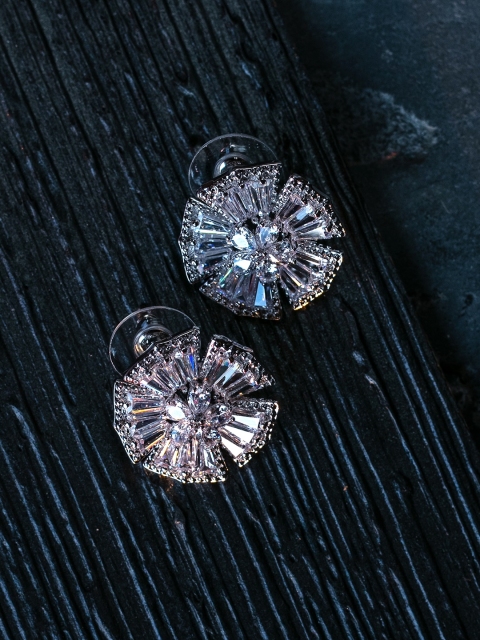 

Amavi Silver-Toned Floral Studs