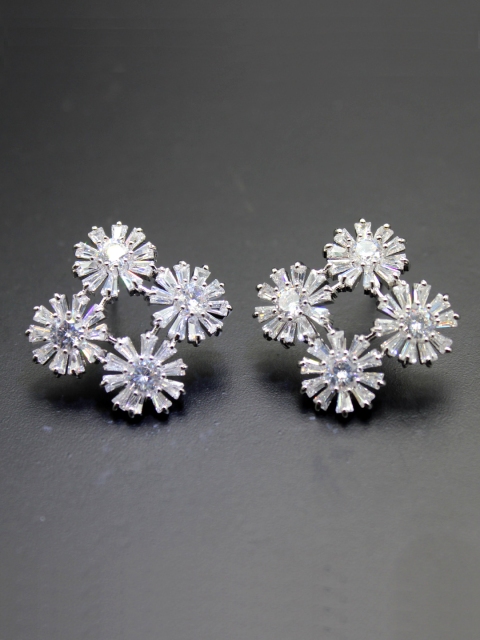 

Amavi Silver-Toned Floral Studs