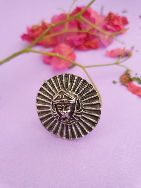 

Infuzze Oxidised Silver-Toned Textured Ring