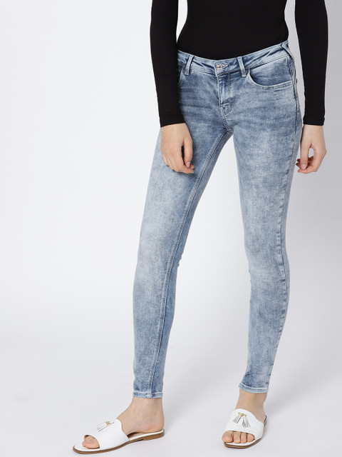 

MANGO Women Blue Regular Fit Mid-Rise Clean Look Jeans