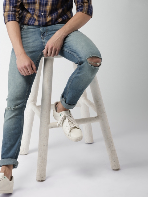 

Mast & Harbour Men Blue Skinny Fit Mid-Rise Mildly Distressed Stretchable Jeans
