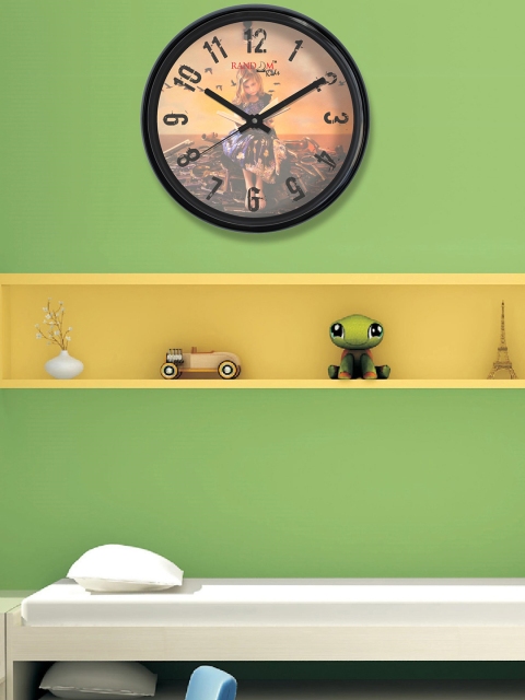 

RANDOM Orange Round Printed 30.4 cm Analogue Wall Clock