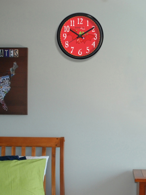 

RANDOM Red Round Printed 30.4 cm Analogue Wall Clock