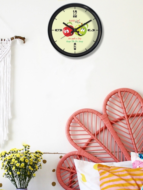 

RANDOM Green Round Printed 30.4 cm Analogue Wall Clock