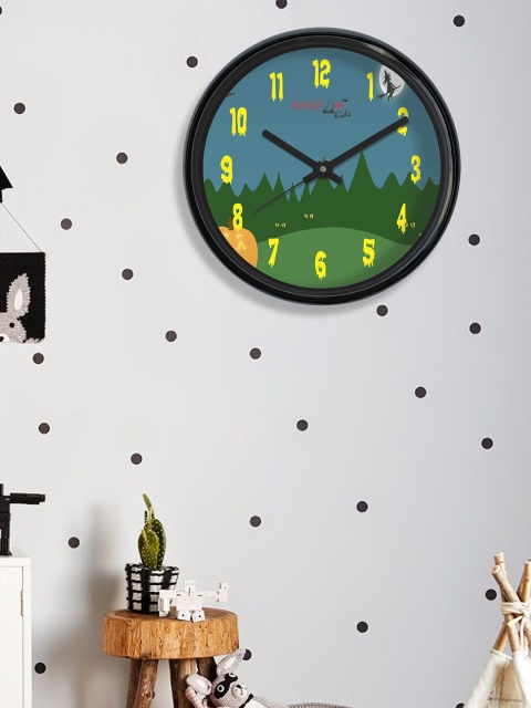 

RANDOM Blue Round Printed 30.4 cm Analogue Wall Clock