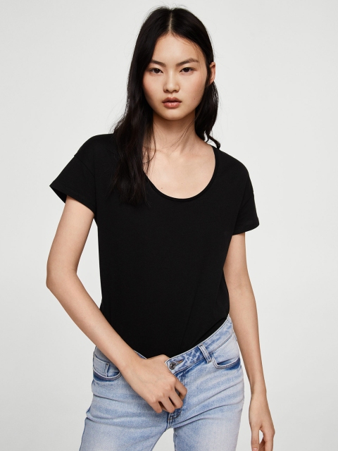 

MANGO Women Black Solid Scoop Neck T-shirt