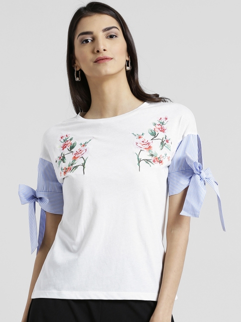 

Zink London Women White Solid Embroidered Fitted Top