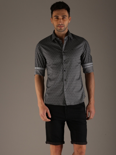 

Flying Machine Men Grey & Black Slim Fit Printed Casual Shirt