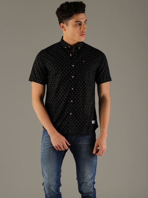 

Flying Machine Men Black Comfort Slim Fit Printed Casual Shirt