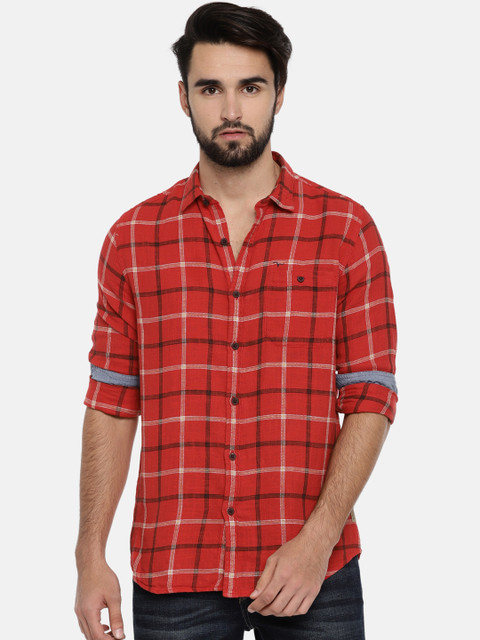 

Flying Machine Men Red Slim Fit Checked Casual Shirt