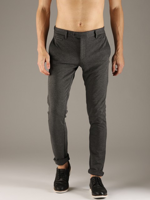 

Flying Machine Men Charcoal Grey Super Slim Fit Solid Regular Trousers