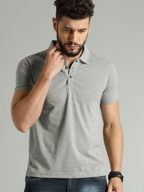 

Roadster Men Grey Melange Solid Polo Collar T-shirt