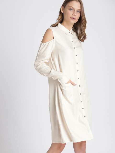 

Chemistry Women Off-White Solid Shirt Cold-Shoulder Dress