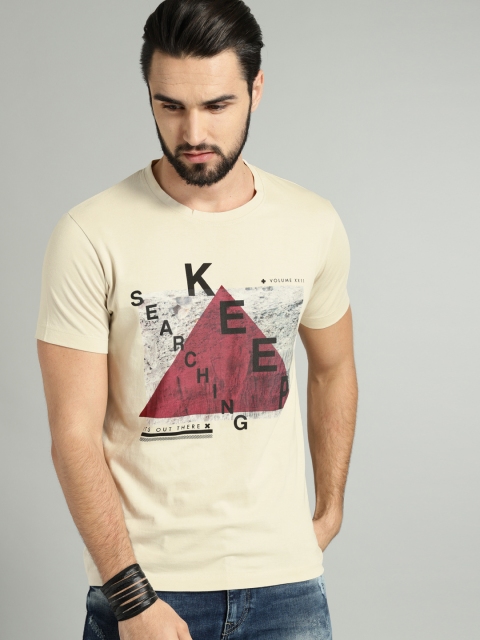 

Roadster Men Beige Printed Round Neck T-shirt