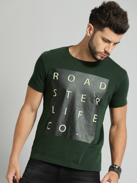 

Roadster Men Green Printed Round Neck T-shirt