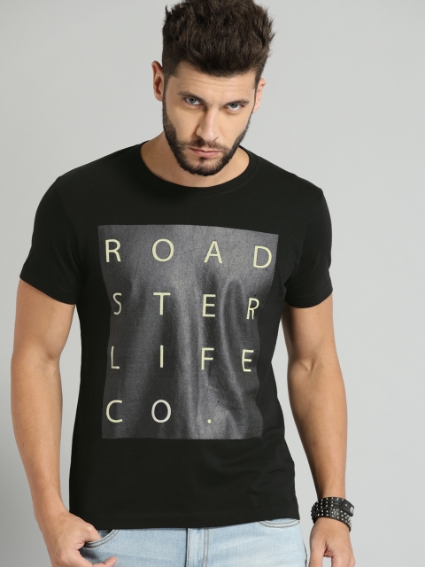 

Roadster Men Black Printed Round Neck T-shirt