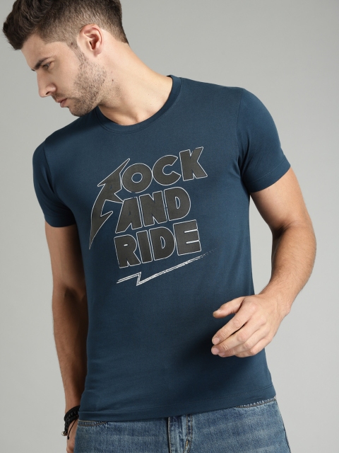 

Roadster Time Travlr Men Blue Printed Round Neck Pure Cotton T-shirt