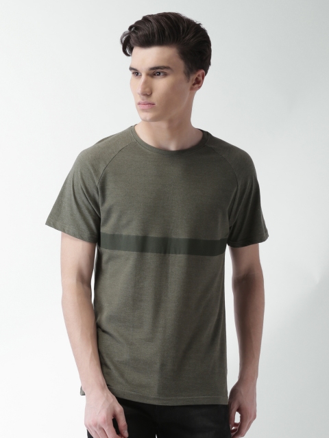 

Blue Saint Men Olive Green Solid Round Neck T-shirt