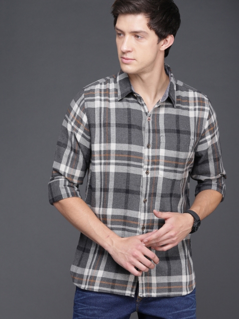 

WROGN Men Grey Slim Fit Checked Casual Shirt