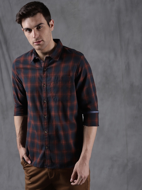 

WROGN Men Navy Blue & Rust Smart Relaxed Fit Checked Casual Shirt