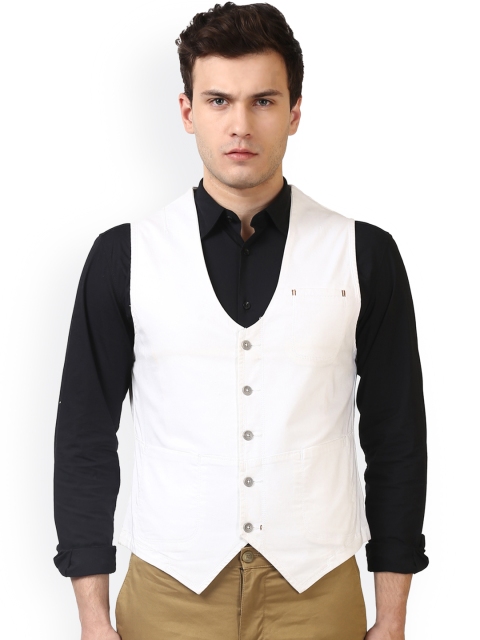 

Parx Men Off-White Single Breasted Waistcoat