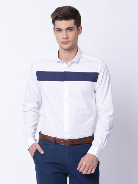 

THE BEAR HOUSE Men White & Blue Slim Fit Solid Semiformal Shirt
