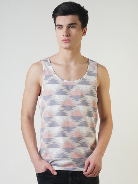 

Blue Saint Men White Printed Scoop Neck T-shirt