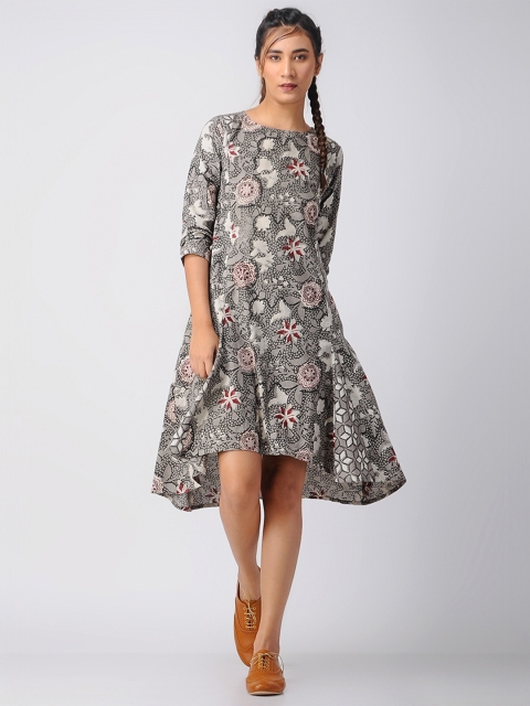 

ANAN Women Grey & Maroon Printed A-Line Dress