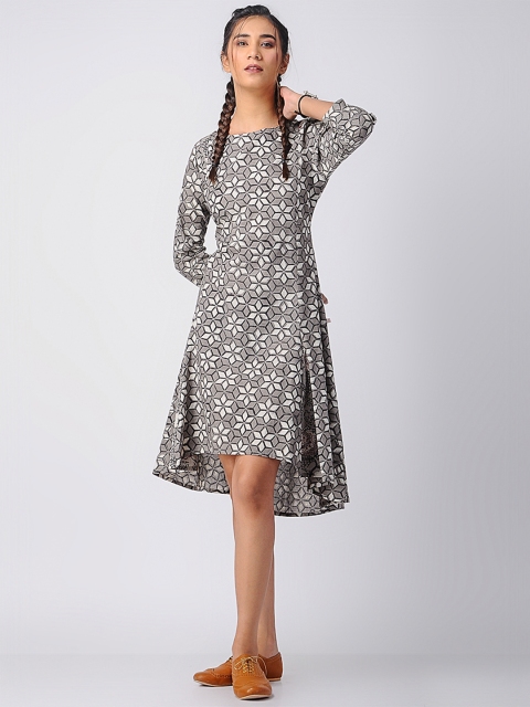 

ANAN Women Grey & Off-White Printed A-Line Dress