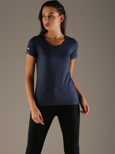 

Flying Machine Navy Blue Solid Round Neck T-shirt