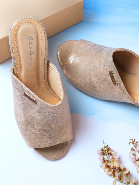 

Mast & Harbour Women Gold-Toned Solid Mules