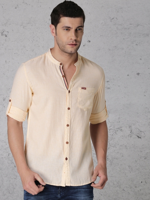 

Ecko Unltd Men Orange Slim Fit Solid Casual Shirt