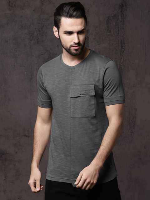

Roadster Time Travlr Men Charcoal Grey Printed Round Neck T-shirt