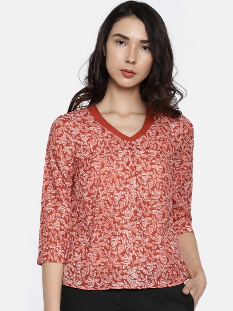 

Arrow Woman Rust Orange Printed Top