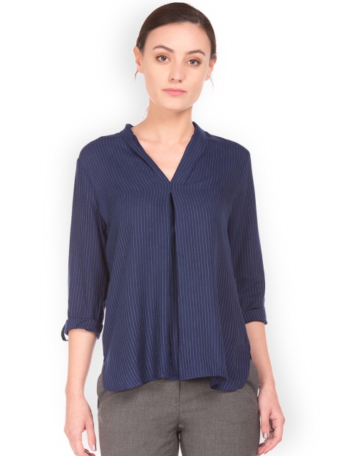 

Arrow Woman Women Navy Blue Knitted Printed Top