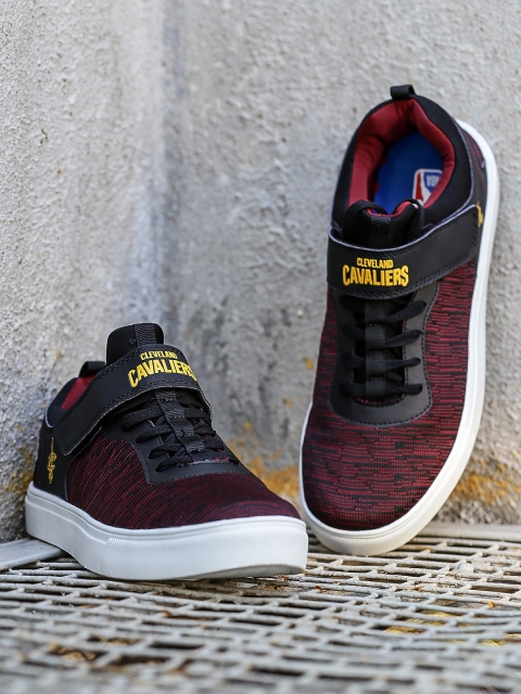 

NBA Cleveland Cavaliers Men Maroon & Black Sneakers