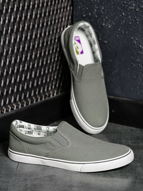 

NBA Official Fan Wear Men Grey Slip-On Sneakers
