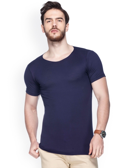 

Tinted Men Navy Blue Solid Round Neck T-shirt