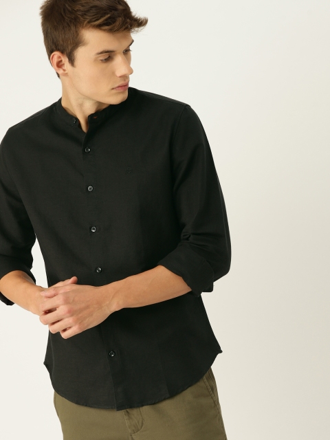 

United Colors of Benetton Men Black Regular Fit Solid Casual Shirt