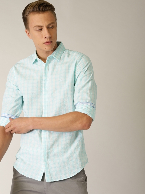 

United Colors of Benetton Men White & Blue Slim Fit Checked Casual Shirt