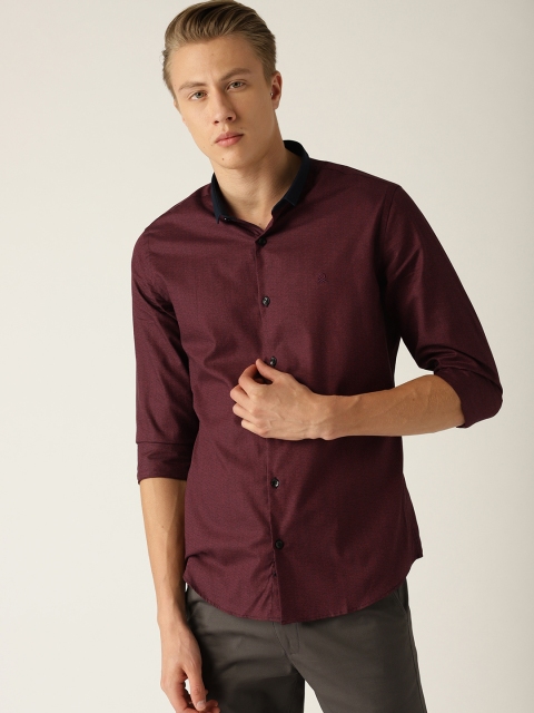 

United Colors of Benetton Men Burgundy Slim Fit Solid Casual Shirt