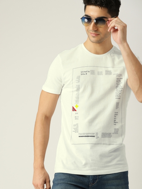 

United Colors of Benetton Men White Printed Round Neck T-shirt