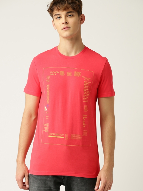 

United Colors of Benetton Men Coral Pink Printed Round Neck T-shirt