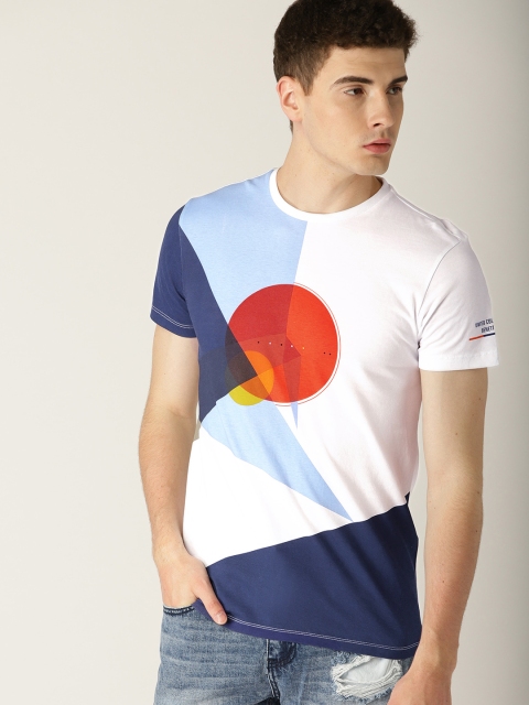 

United Colors of Benetton Men White & Blue Printed Round Neck T-shirt