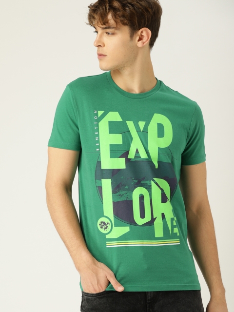 

United Colors of Benetton Men Green Printed Round Neck T-shirt