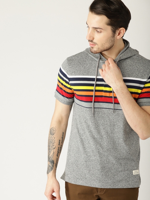 United Colors of Benetton Men Grey Melange Solid Hooded T-shirt