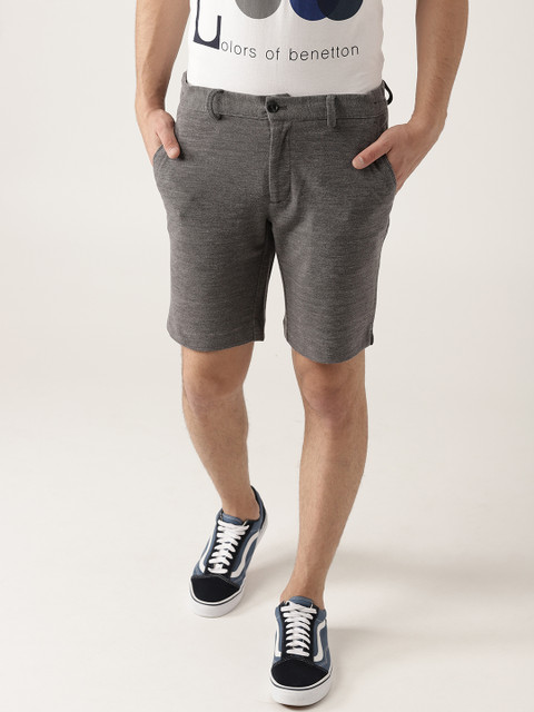 

United Colors of Benetton Men Grey Solid Slim Fit Shorts
