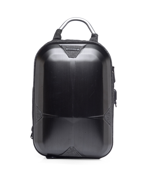 

TAMO Unisex Black Solid Backpack
